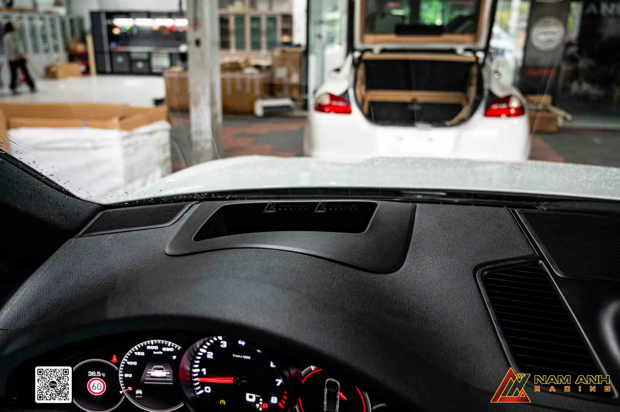 Cayenne 9Y0 thêm HUD, tăng sự kết nối giữa người lái và chiếc xe