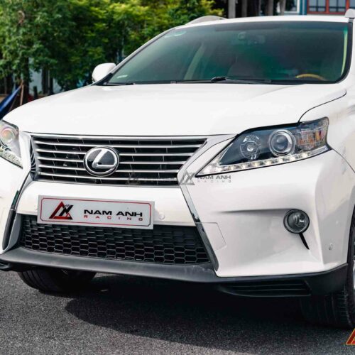 Bản độ facelift giữ được hồn xe Lexus, nhưng mang lại cảm giác mới mẻ như bước sang thế hệ mới.