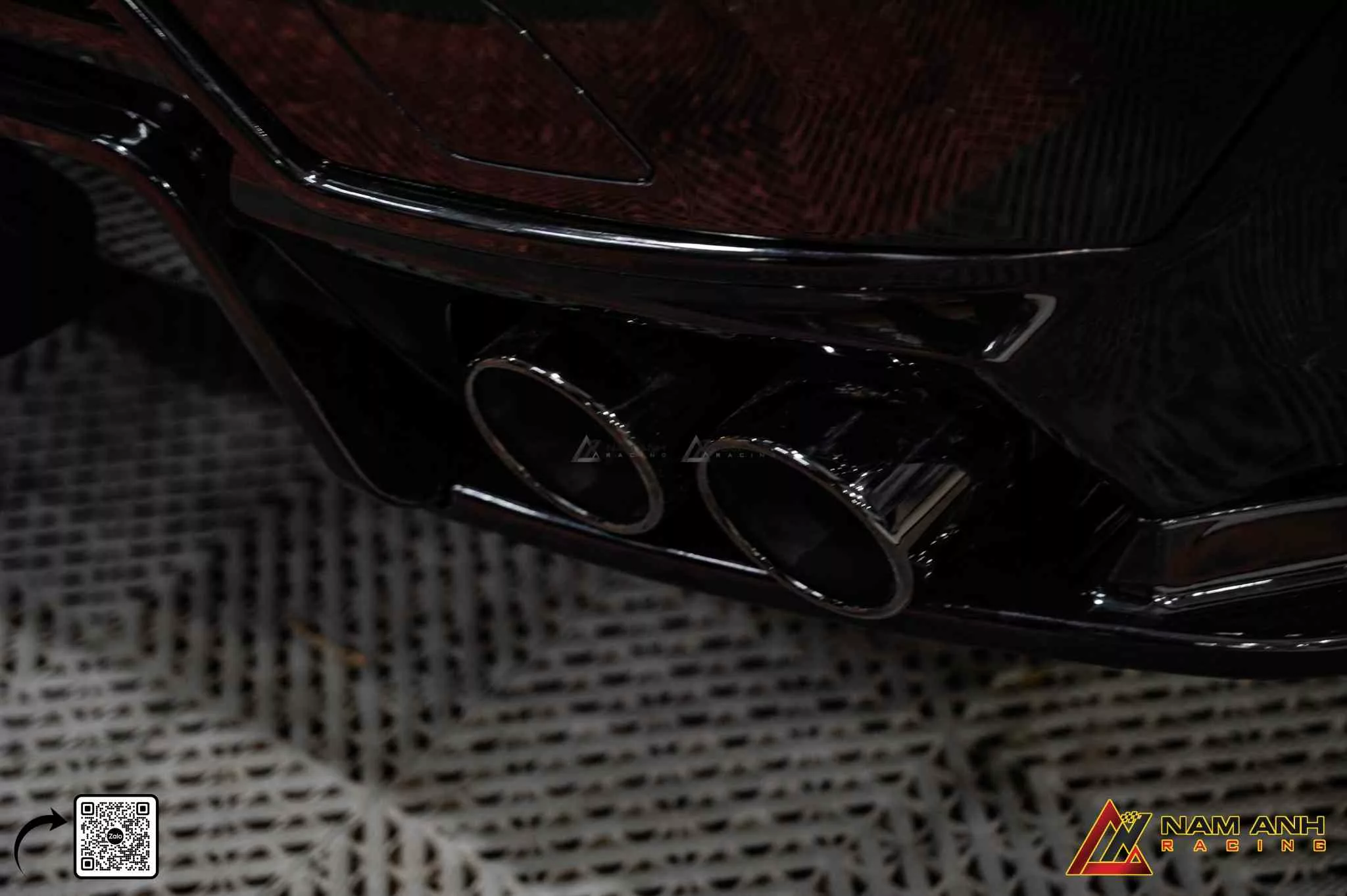 Thiết kế Vten liền mạch – đậm chất performance, không phá dáng zin