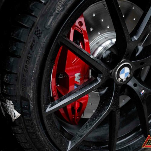 Kích thước 19 inch mang lại sự cân đối hoàn hảo giữa thẩm mỹ và hiệu năng.