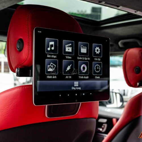 Giao diện Android mượt mà trên màn hình ghế sau G-Class
