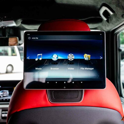 Nâng cấp màn hình giải trí cho hàng ghế sau G-Class