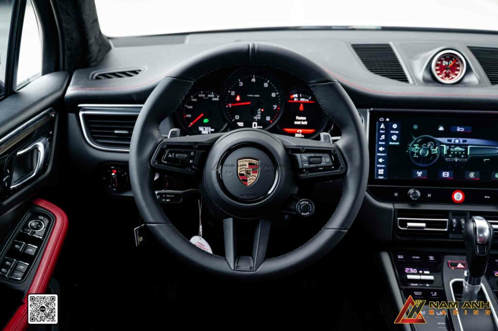 Vô lăng Macan 2024 cho Macan