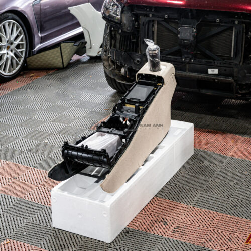 Giới Thiệu Tủ Lạnh Yên Ngựa Hàng Ghế 1 Cho Mercedes GLS-Class (2019-2024)