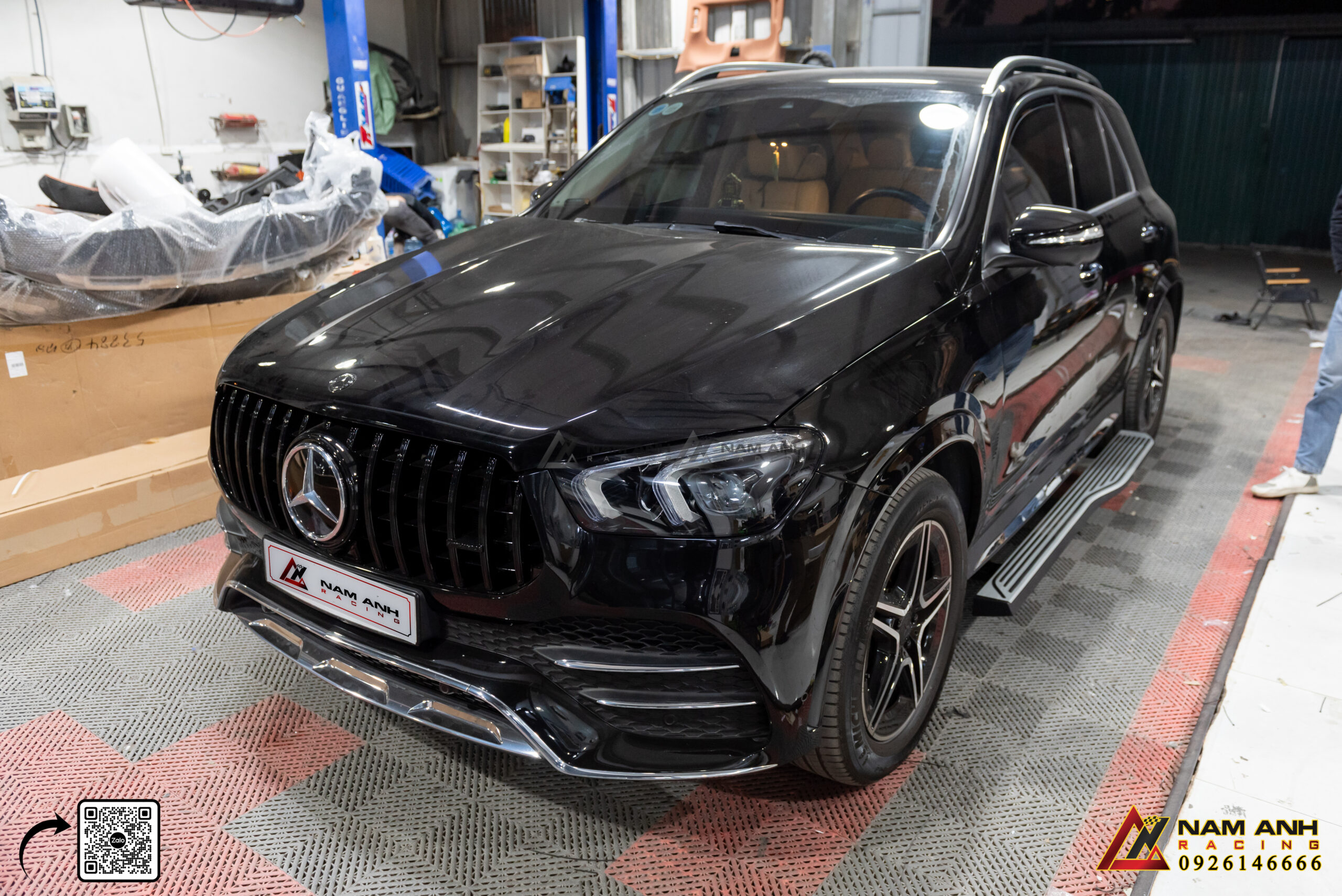 Lợi Ích Khi Sử Dụng Hệ Thống Bậc Bước Điện Cho Mercedes GLE-Class W167