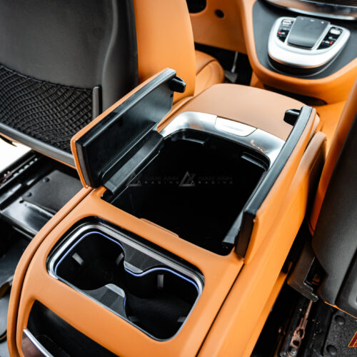 Lắp đặt Hệ thống ghế VIP 4 ghế cho V-Class | Mercedes V-Class W447 (2018-2024) là một quá trình tinh tế và chuyên nghiệp