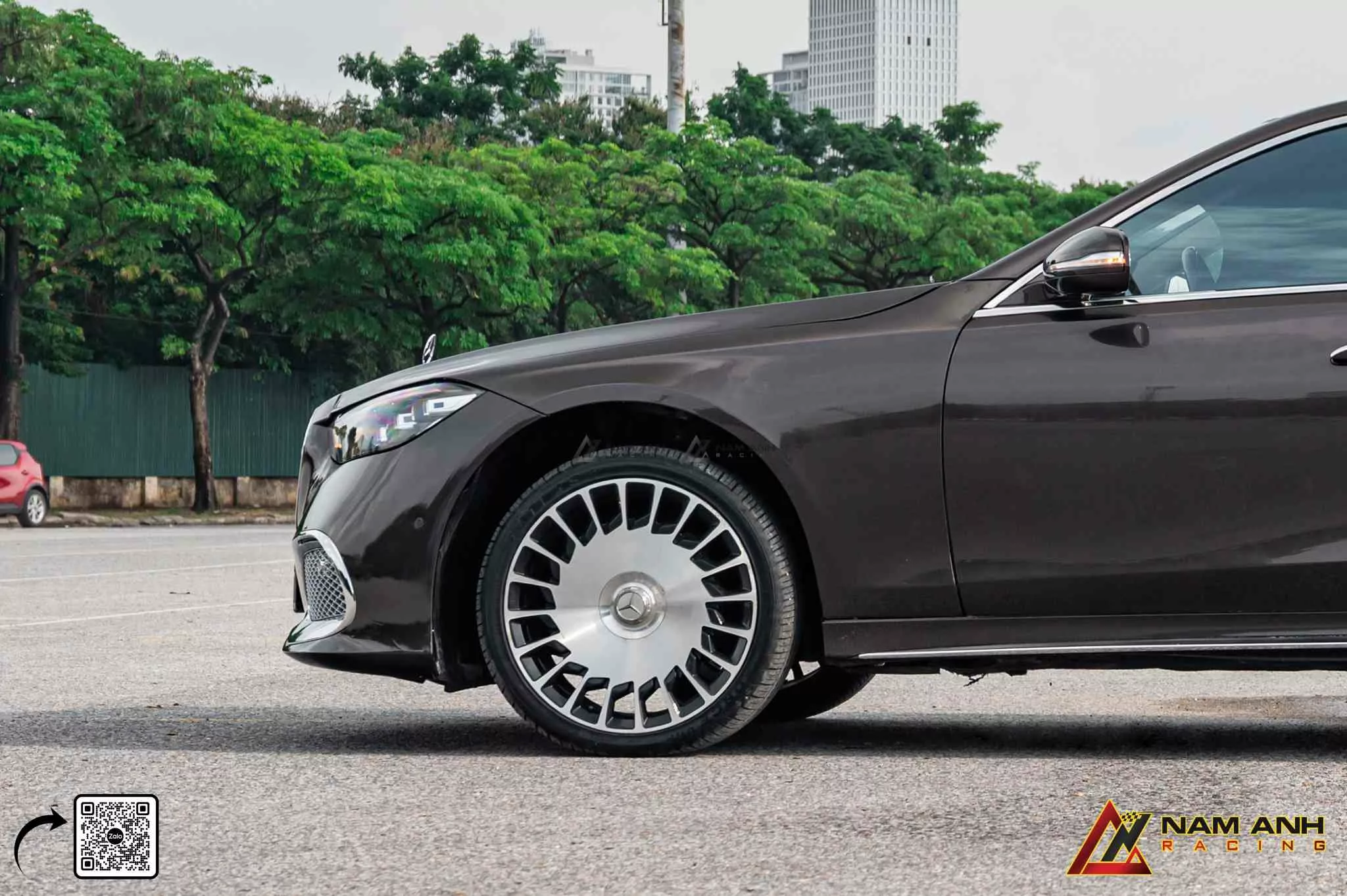 Lột xác S-Class W221 với full bộ nâng cấp W223