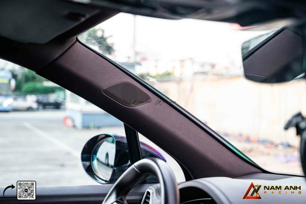 Màng loa diện tích 2.500 cm², tái tạo dải âm rộng và chuẩn xác

