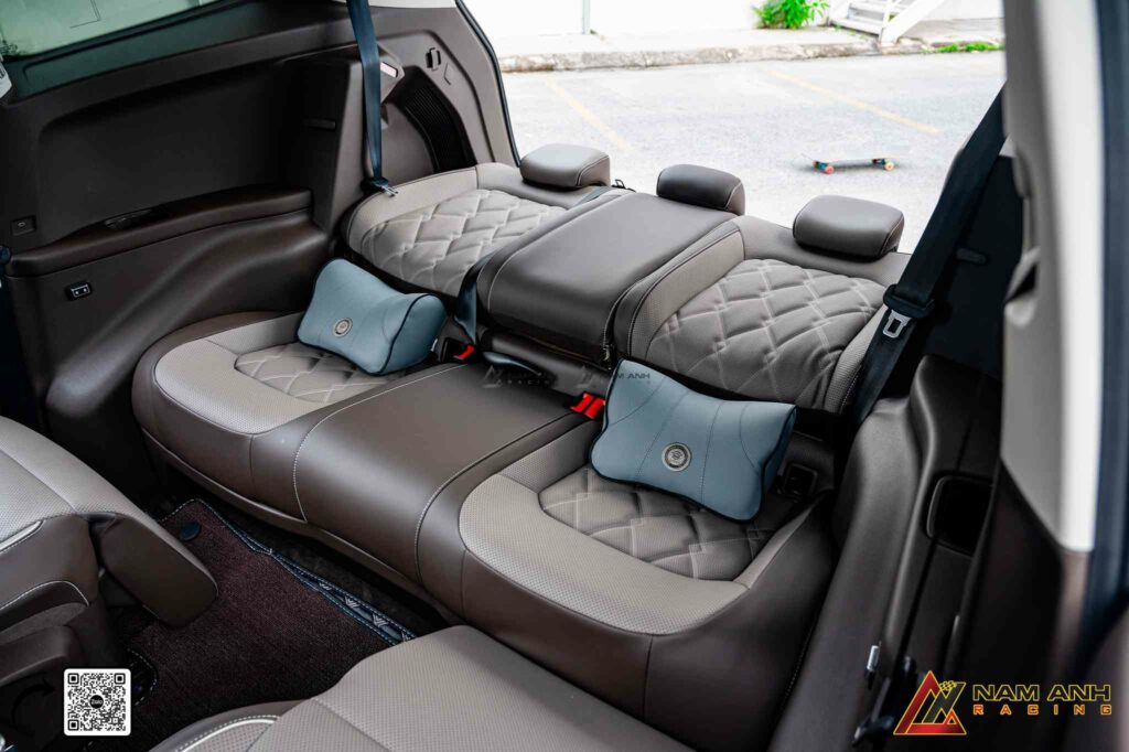 Hàng ghế thứ ba điểm nhấn tiện nghi trong thiết kế nội thất toàn xe