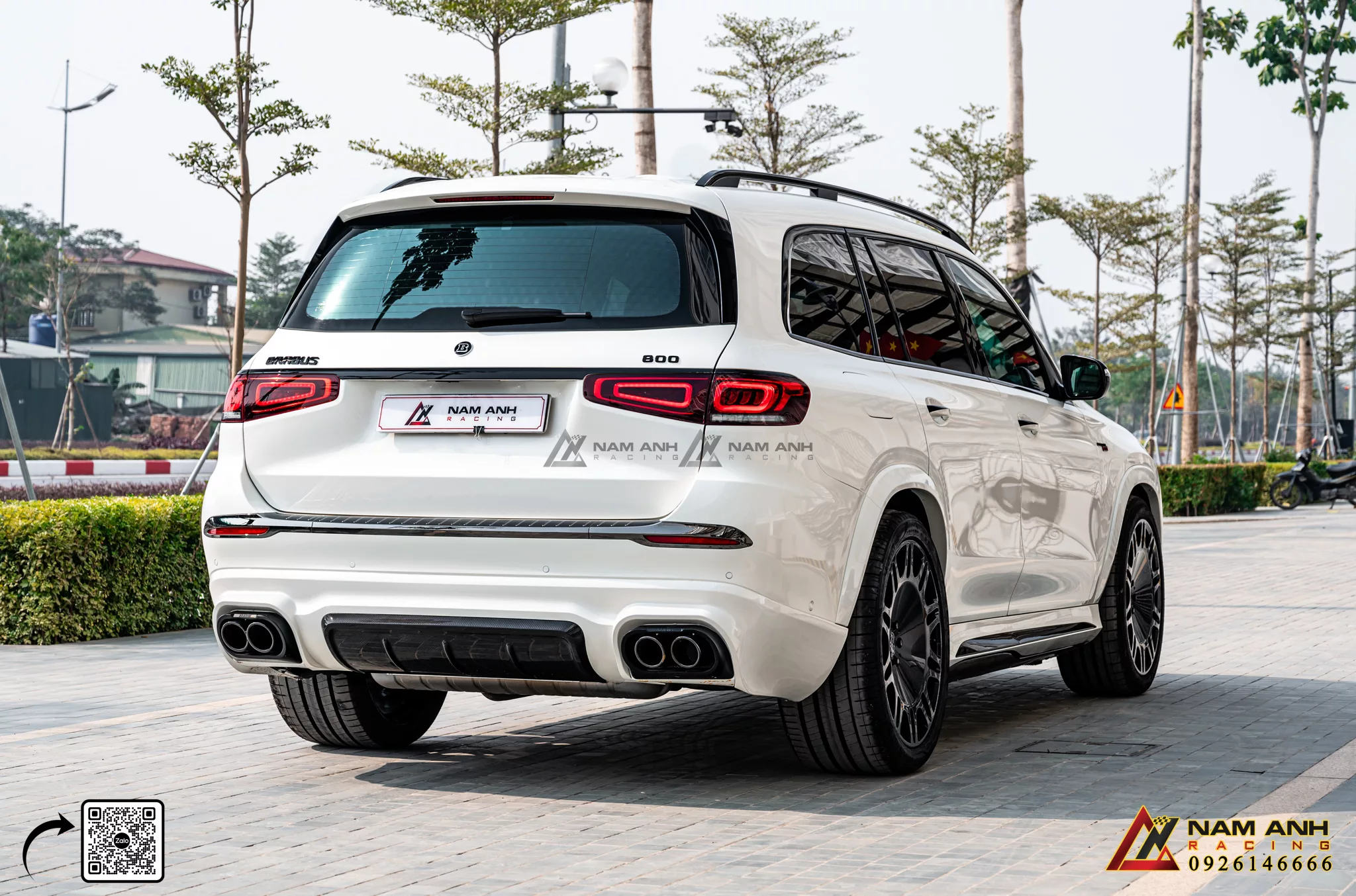 Cản sau và bộ khuếch tán trong bộ Bodykit Brabus Maybach GLS 800 | Mercedes GLS-Class W167(2019-2024) có thiết kế khí động học