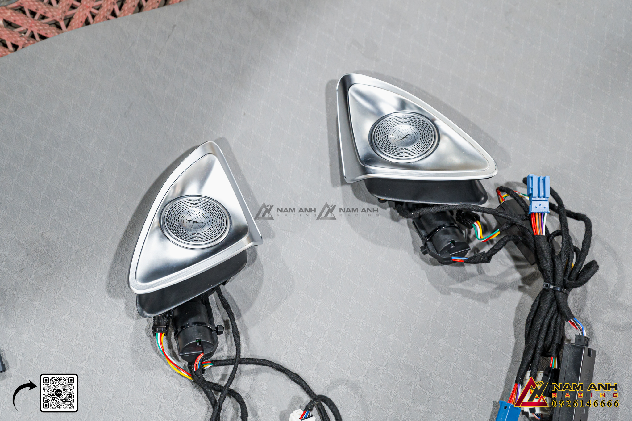 Lợi Ích Của Loa Xoay 4D Cho Mercedes S-Class W223