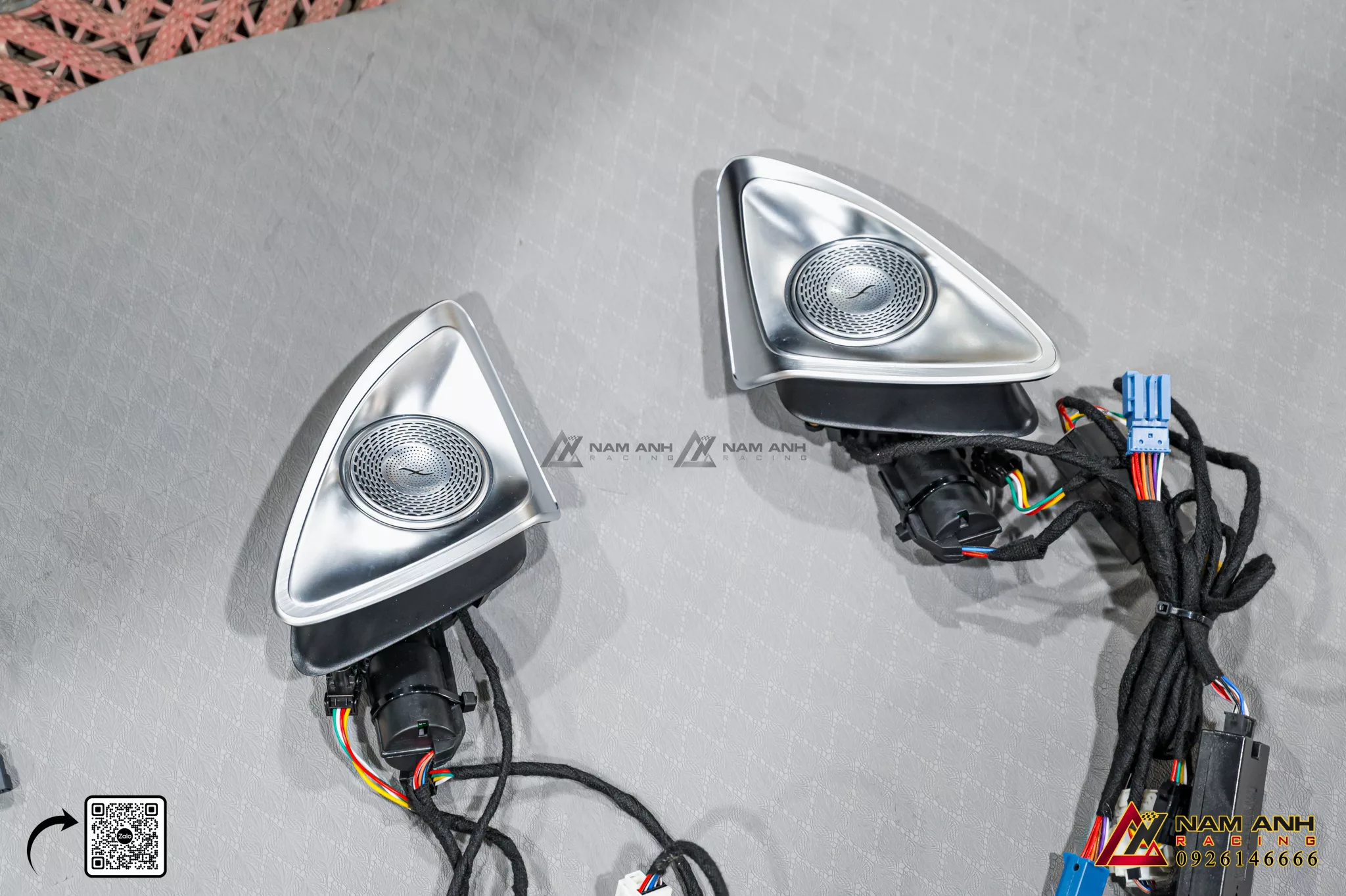 Lợi Ích Của Loa Xoay 4D Cho Mercedes S-Class W223