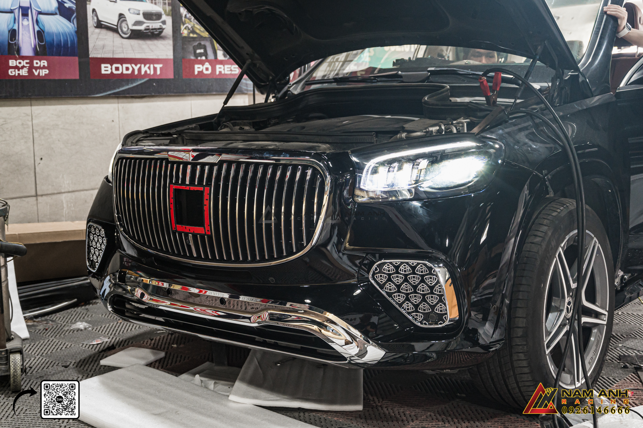 Ốp nẹp chrome Maybach là một trong những chi tiết nổi bật nhất trong bộ bodykit