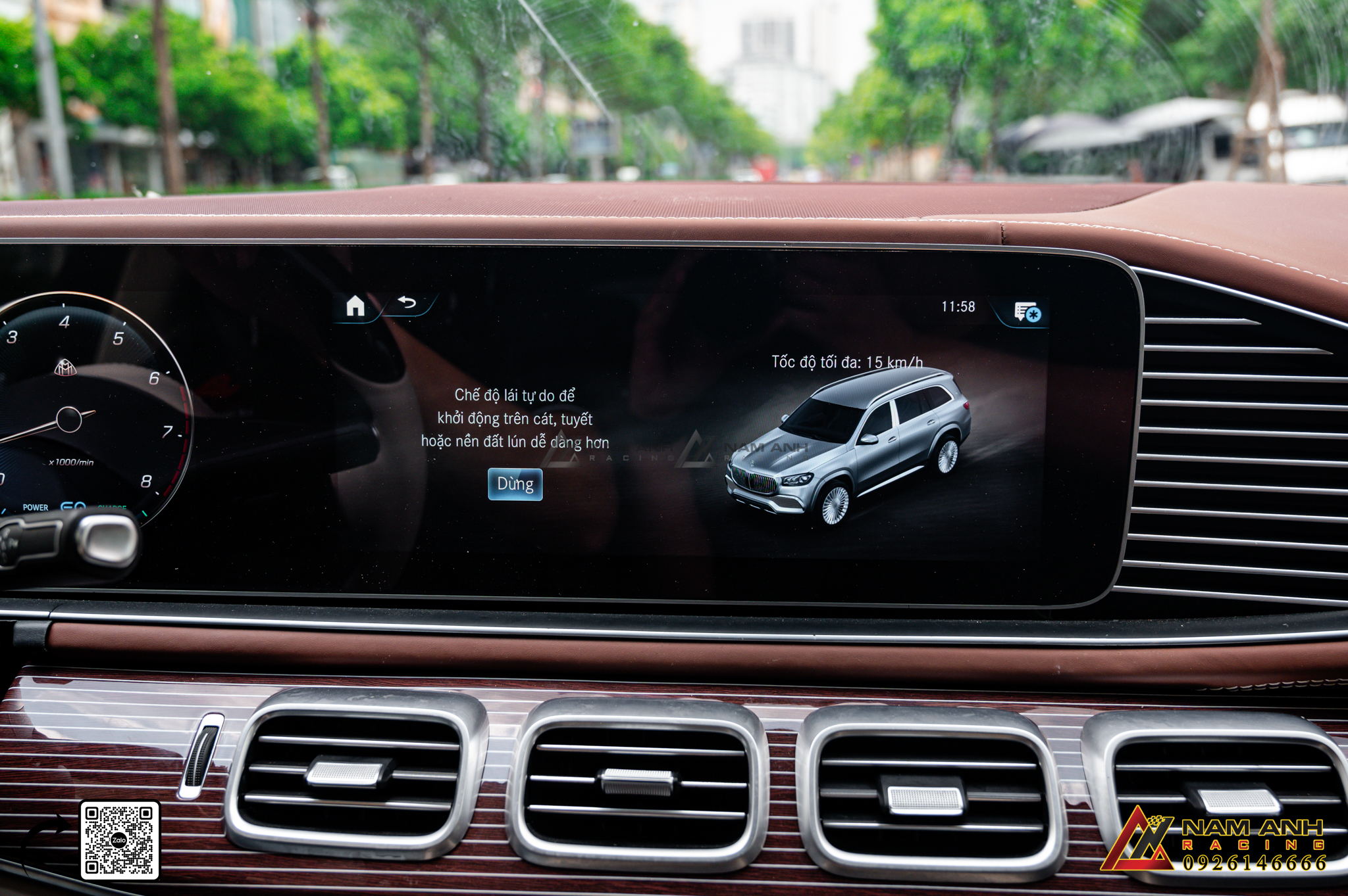 Bộ điều khiển trung tâm ECU là thành phần chủ chốt của hệ thống phuộc E-Active Body Control | Mercedes GLS-Class