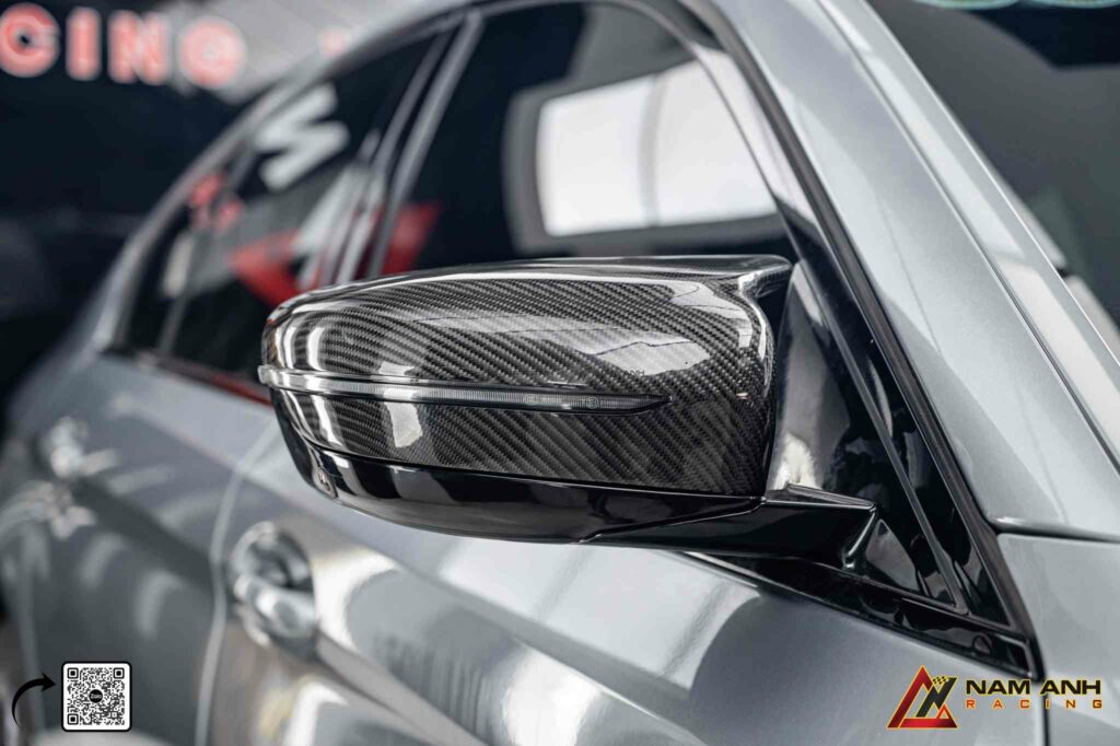 Cảm biến thông minh phát hiện phương tiện khuất tầm nhìn, đảm bảo hành trình an toàn hơn.