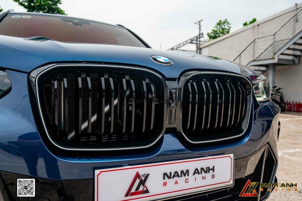 Camera 360 hỗ trợ lái xe an toàn, loại bỏ hoàn toàn điểm mù nguy hiểm.