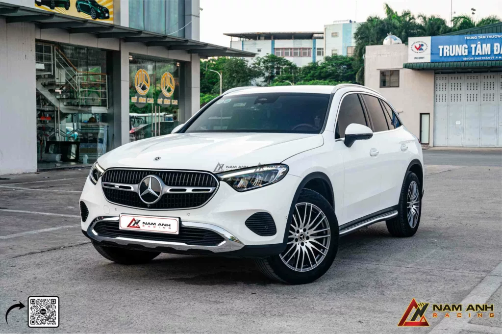 Mercedes-Benz GLC 200 2025 nâng cấp hệ thống camera 360