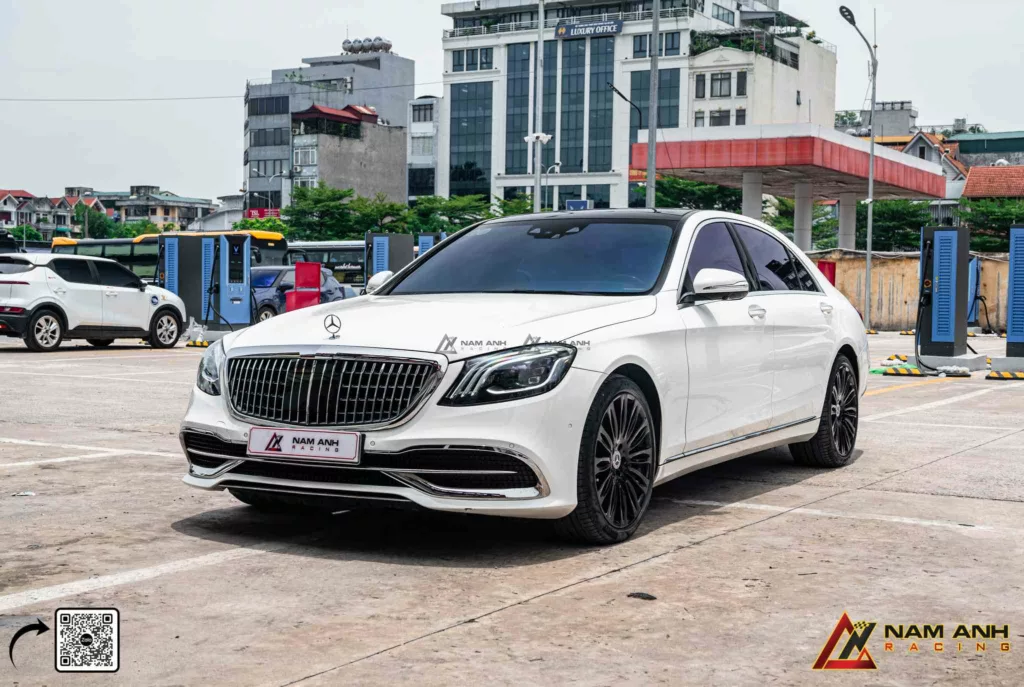 Mercedes-Benz S400 nâng cấp màn hình giải trí facelift S450
