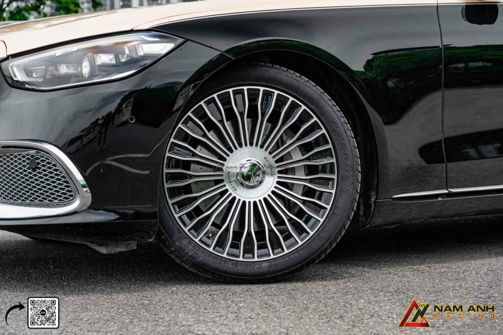 Mâm Maybach S680 nâng tầm diện mạo mạnh mẽ