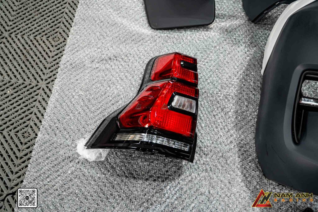 Tháo lắp chuẩn xác, đảm bảo an toàn kết cấu và hệ thống điện