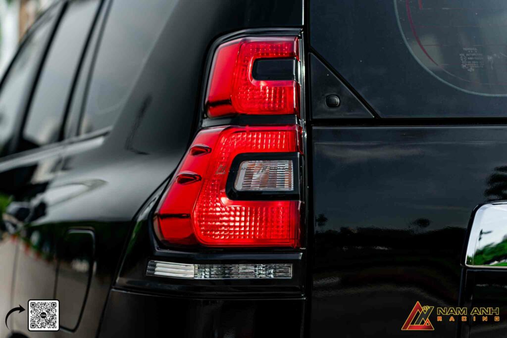 Đèn hậu LED mới – đồ họa hiện đại, tăng độ nhận diện từ xa