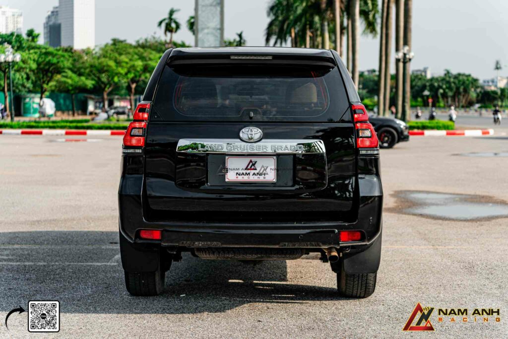 Ốp cốp sau nâng cấp điểm nhấn hoàn thiện vẻ ngoài chuẩn 2022